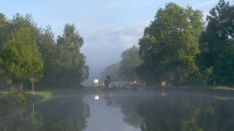 Mit dem Segelboot durch den Vogesenkanal